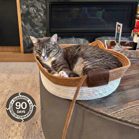 Nookla™ - Hand-woven natural fabric for your indoor cat