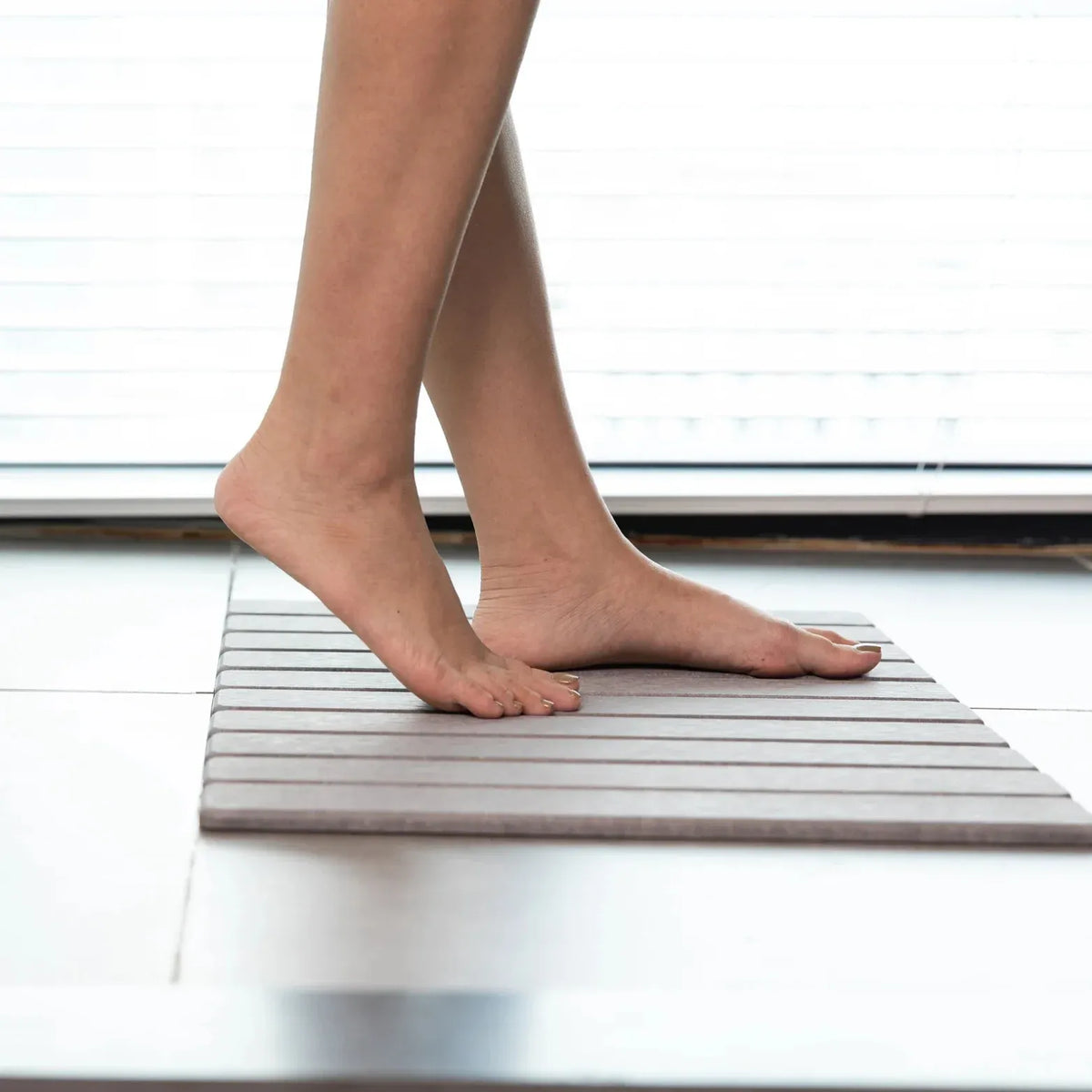 Sorvella™ - Ultra-absorbent stone bath mat