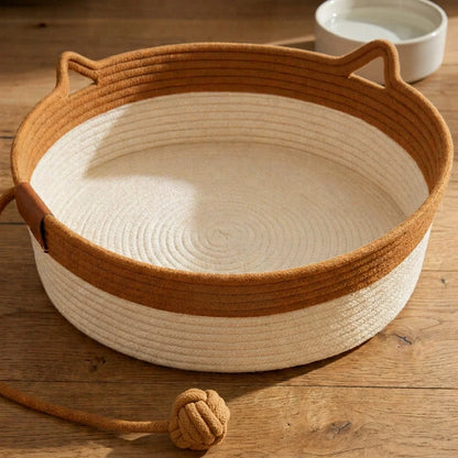 Nookla™ - Hand-woven natural fabric for your indoor cat